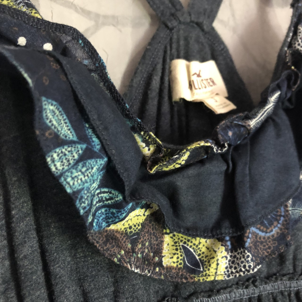 Navy Ruffle Tank - Picture 2 of 4